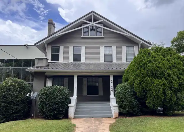Property at 2124 16th Ave S, Birmingham, AL, 35205, 3 beds, 2 baths, [object Object]