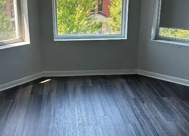 Property at 4153 S Berkeley Ave, Chicago, IL, 60653, 4 beds, 1 bath, [object Object]
