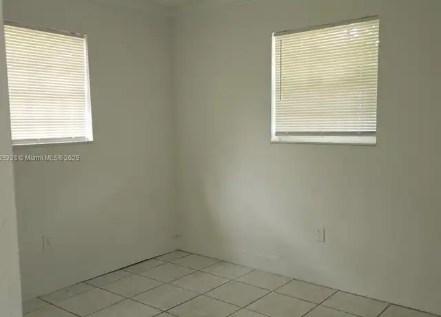 Property at 5401 SW 38th Ct, West Park, FL, 33023, 2 beds, 1 bath, [object Object]