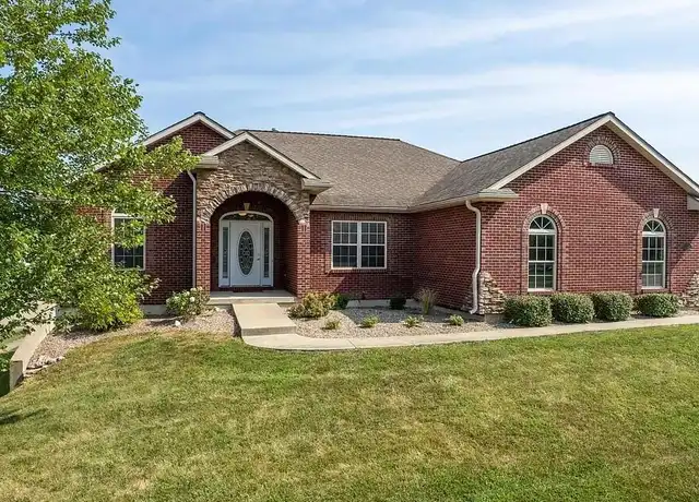 Property at 1821 Tremont Ct, Columbia, MO, 65203, 4 beds, 3 baths, [object Object]