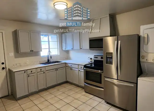 Property at 4444 N 13th Pl Unit 3, Phoenix, AZ, 85014, 2 beds, 1 bath, [object Object]