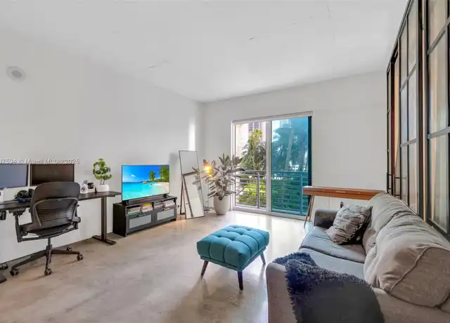 Property at 234 NE 3rd St #1108, Miami, FL, 33132, 1 bed, 1 bath, [object Object]