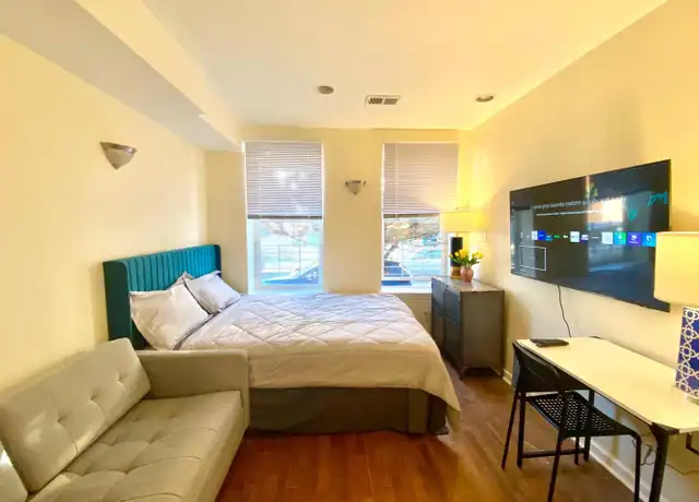 Property at 814 S 13th St, Philadelphia, PA, 19147, 1 bed, 1 bath, [object Object]