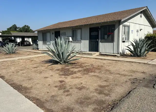 Property at ACAPULCO MIRADOR, LLC - 4555 E Shields Ave, Fresno, CA, 93726, 0 beds, 1 bath, [object Object]