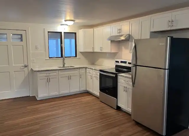 Property at 369 Union St Unit 3, Peterborough, NH, 03458, 1 bed, 1 bath, [object Object]