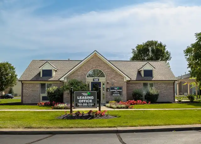Property at 125 E Oldfield Ln Unit 210OG, Muncie, IN, 47303, 1 bed, 1 bath, [object Object]