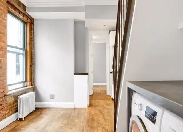 Property at 410 E 13th St Unit 6C, New York, NY, 10009, 3 beds, 1 bath, [object Object]