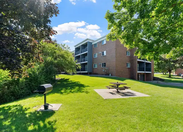 Property at Cedars Lakeside - 2800 Rustic Pl, Saint Paul, MN, 55117, 0 beds, 1 bath, [object Object]