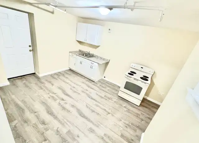 Property at 133 W Main St Unit 1C, Waterbury, CT, 06702, 1 bed, 1 bath, [object Object]