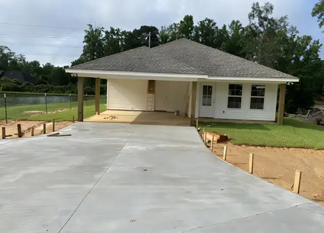 Property at 14 Carney Ln, Hattiesburg, MS, 39402, 3 beds, 2 baths, [object Object]