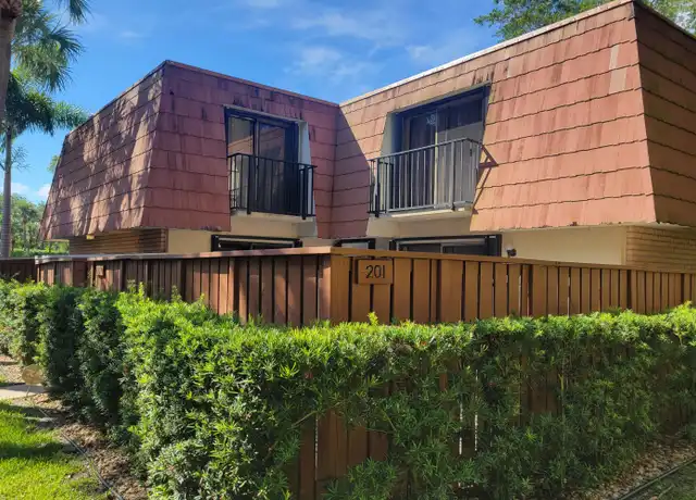 Property at 201 Live Oak Ln, Boynton Beach, FL, 33436, 2 beds, 2.5 baths, [object Object]
