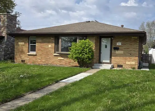 Property at 253 N Douglas Ave, Bradley, IL, 60915, 3 beds, 1 bath, [object Object]