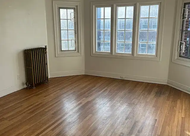 Property at Broadway Apartments - 440 E 300 S, Salt Lake City, UT, 84111, 3 beds, 1 bath, [object Object]
