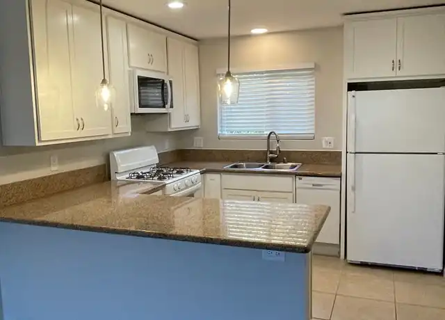 Property at 707 Eaton St Unit M, Oceanside, CA, 92054, 2 beds, 1 bath, [object Object]