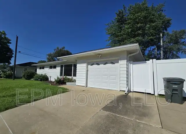 Property at 2514 Saratoga Dr, Waterloo, IA, 50702, 3 beds, 1.5 baths, [object Object]