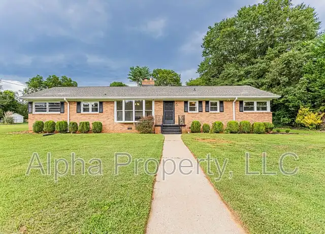 Property at 101 Benjamin Ave, Greer, SC, 29651, 3 beds, 2 baths, [object Object]