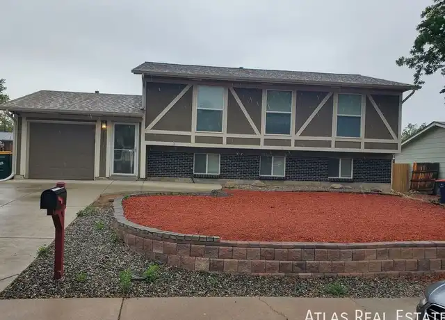 Property at 2617 S Lewiston St, Aurora, CO, 80013, 4 beds, 2 baths, [object Object]