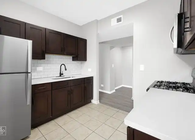 Property at 5015 S Champlain Ave, Chicago, IL, 60615, 2 beds, 1 bath, [object Object]