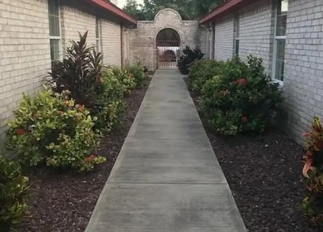 Property at 2213 W Candlelight Ln Unit 4, Edinburg, TX, 78541, 2 beds, 2 baths, [object Object]