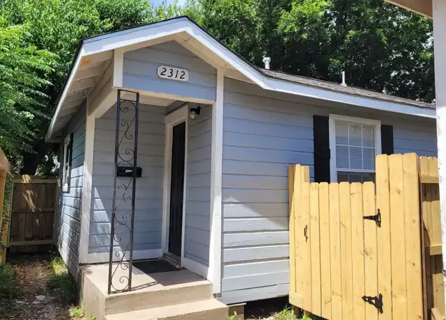 Property at 2312 Ruth St, Houston, TX, 77004, 2 beds, 1 bath, [object Object]