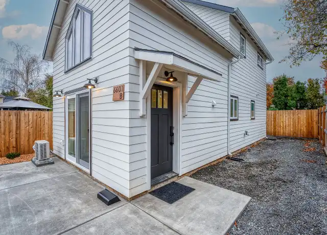 Property at 6601 SE 94th Ave Unit B, Portland, OR, 97266, 2 beds, 2 baths, [object Object]