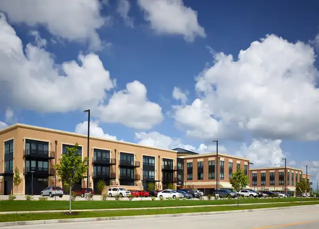Property at 3301 Fields South Dr Unit 308, Champaign, IL, 61822, 2 beds, 2 baths, [object Object]
