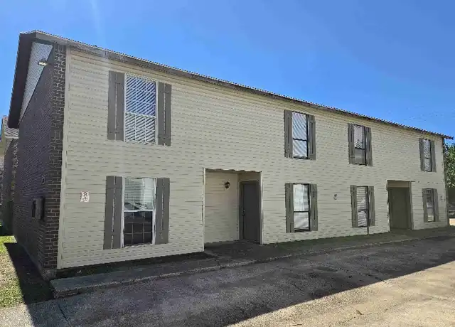 Property at 1849 Southpointe Dr, Baton Rouge, LA, 70808, 2 beds, 1.5 baths, [object Object]