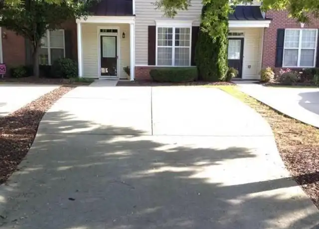 Property at 520 Gale Ct, Alpharetta, GA, 30004, 3 beds, 2.5 baths, [object Object]