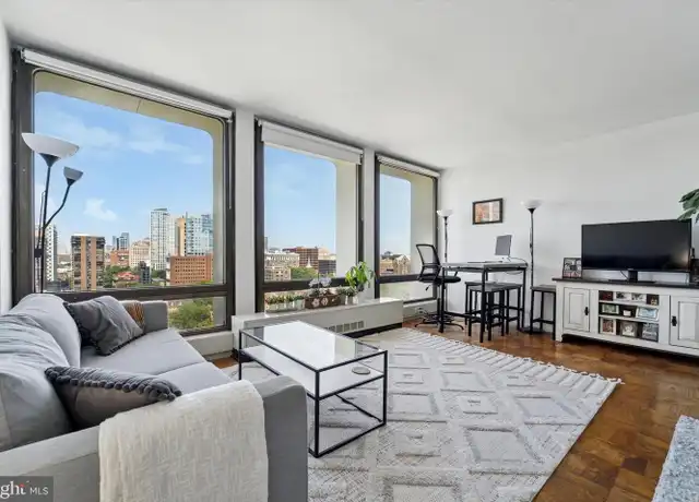 Property at 210 Locust St Unit 19E, Philadelphia, PA, 19106, 0 beds, 1 bath, [object Object]