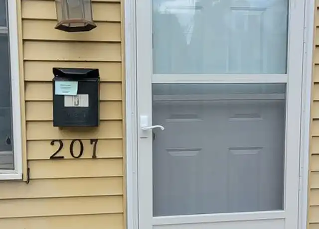 Property at 205 E Main St Unit 207, Mount Joy, PA, 17552, 2 beds, 1 bath, [object Object]