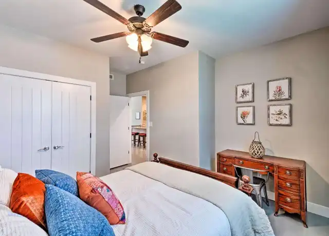 Property at 1117 Greenwood Aly Unit 201, Bowling Green, KY, 42101, 3 beds, 2 baths, [object Object]