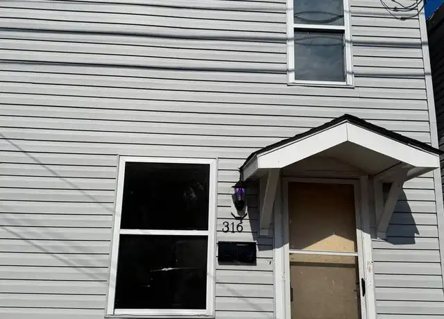 Property at 316 N High St, Martinsburg, WV, 25404, 3 beds, 1.5 baths, [object Object]