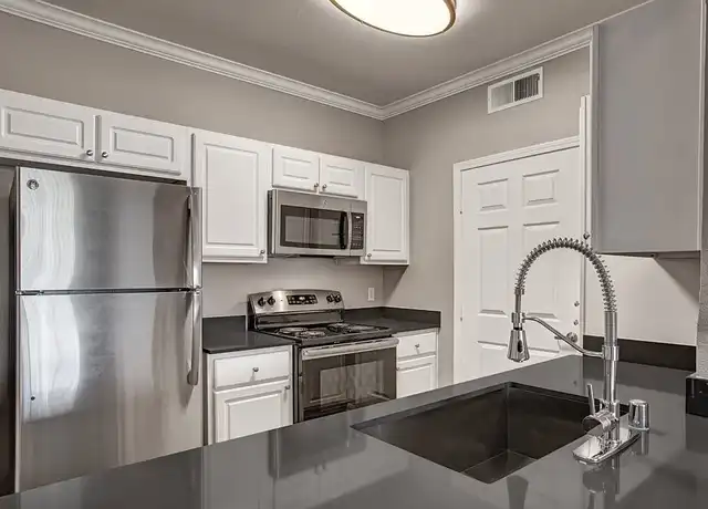 Property at Broadleaf Apartments - 40 Park City Ct, Sacramento, CA, 95831, 2 beds, 1-2 bath, [object Object]