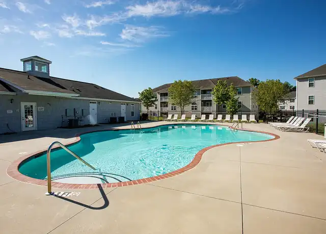 Property at The Pointe at Peters Creek - 3750 Holmes Creek Pl, Winston-Salem, NC, 27127, 1-2 bed, 1-2 bath, [object Object]