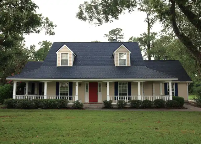 Property at 3038 Jodeco Rd, Valdosta, GA, 31605, 3 beds, 2.5 baths, [object Object]