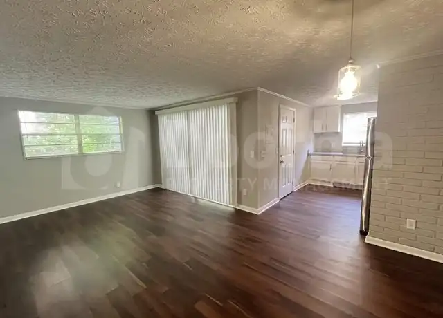 Property at 6316 Fabian Dr, Jacksonville, FL, 32210, 1 bed, 1 bath, [object Object]