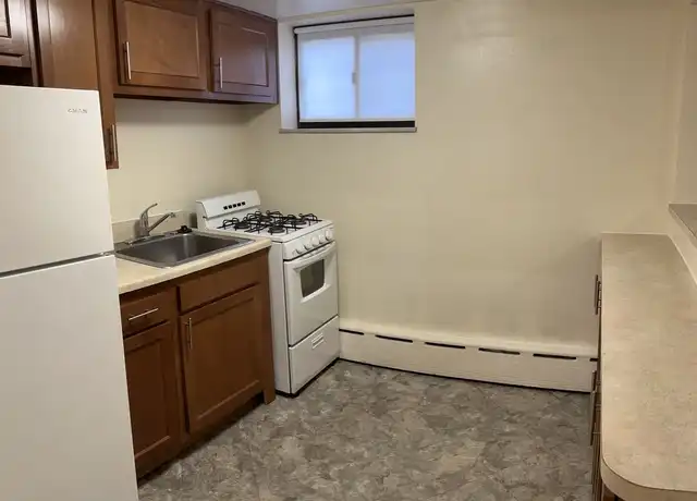 Property at 250 Melwood Ave Unit 250 D, Pittsburgh, PA, 15213, 1 bed, 1 bath, [object Object]