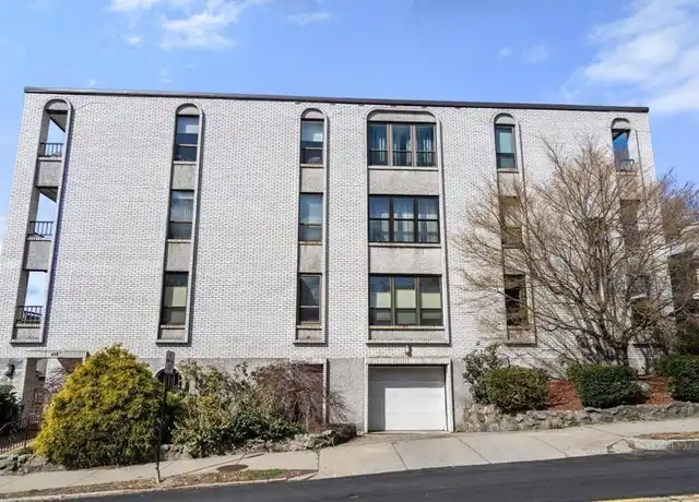 Property at 405 Langley Rd Unit 2B, Newton, MA, 02459, 2 beds, 2 baths, [object Object]