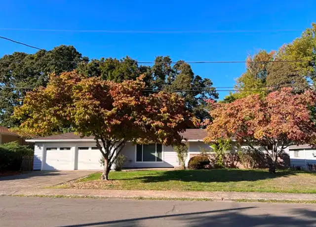 Property at 1369 Hillendale Dr SE, Salem, OR, 97302, 3 beds, 2 baths, [object Object]