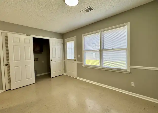 Property at 3660 Maryland Cir Unit A, Columbus, GA, 31907, 2 beds, 1.5 baths, [object Object]