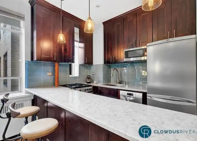 Property at 250 W 24th St, New York, NY, 10011, 0 beds, 1 bath, [object Object]