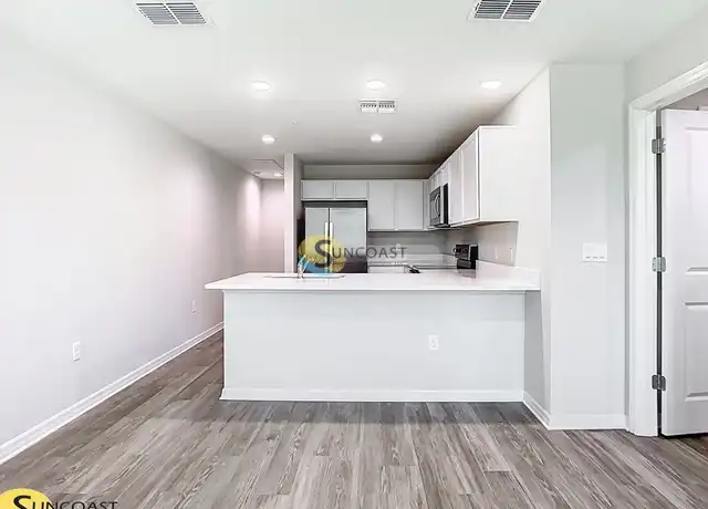 Property at 3821 SW 43rd Ct Unit 202, Ocala, FL, 34474, 1 bed, 1 bath, [object Object]
