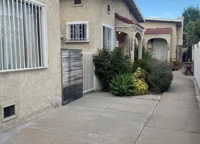 Property at 1132 N Mariposa Ave, Los Angeles, CA, 90029, 2 beds, 1 bath, [object Object]