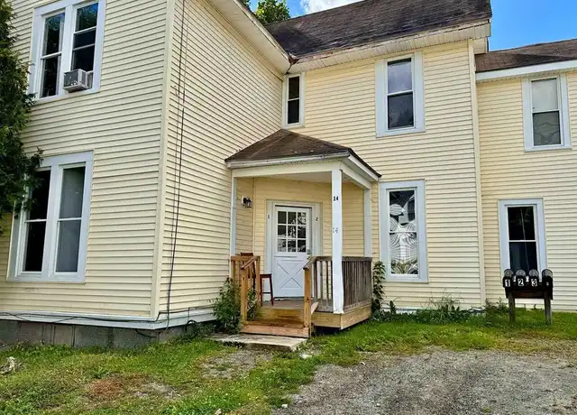 Property at 14 Willow St Unit 3, Old Town, ME, 04468, 1 bed, 1 bath, [object Object]
