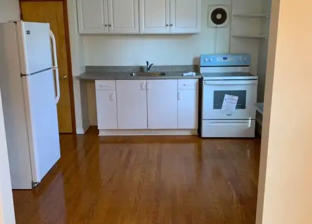 Property at 7915 Highpoint Rd, Parkville, MD, 21234, 2 beds, 1 bath, [object Object]