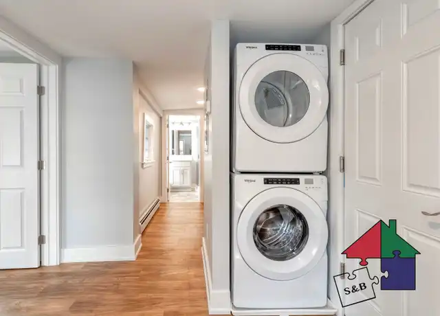 Property at 166 N Winooski Ave Unit 5, Burlington, VT, 05401, 1 bed, 1 bath, [object Object]
