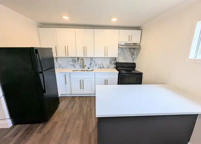 Property at 2306 Garvey Dr Unit B, Pasadena, TX, 77506, 2 beds, 1 bath, [object Object]
