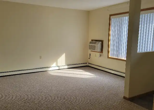 Property at 1009 13th St N, Benson, MN, 56215, 2 beds, 1.5 baths, [object Object]