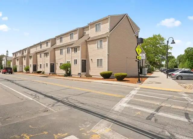 Property at 51 Fairfield Park #51, Mansfield, MA, 02048, 1 bed, 1 bath, [object Object]