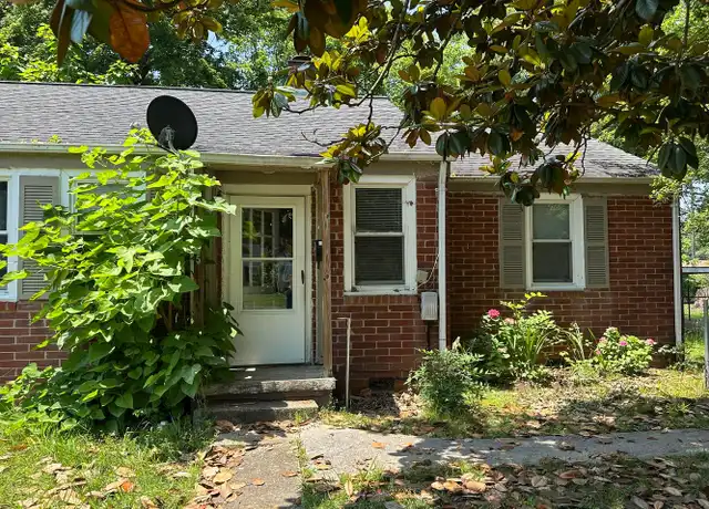 Property at 2025 Sherwood Rd, Kingsport, TN, 37664, 2 beds, 1 bath, [object Object]